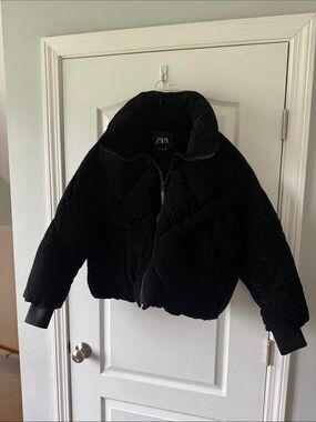 ZARA Black Quilted Velvet Puffer Jacket